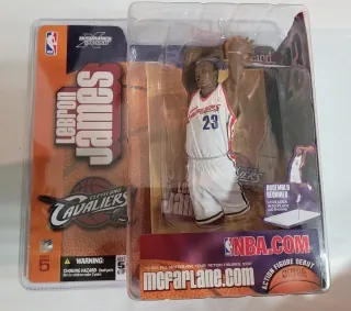 McFarlane figurka NBA Lebron James světlý