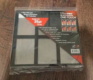 UltraPro Black Holder na 6 karet (magnet)