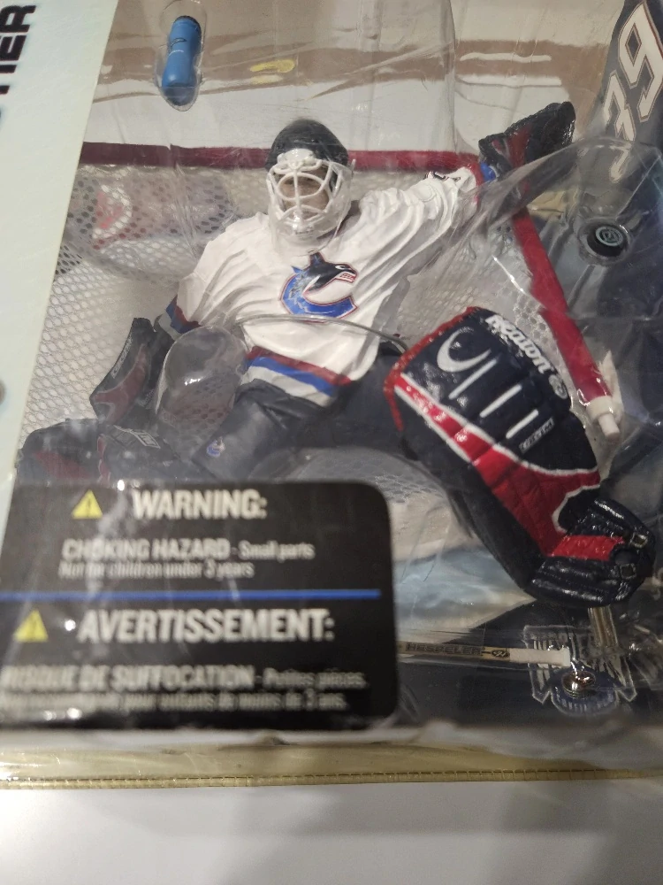 McFarlane figurka Dan Cloutier