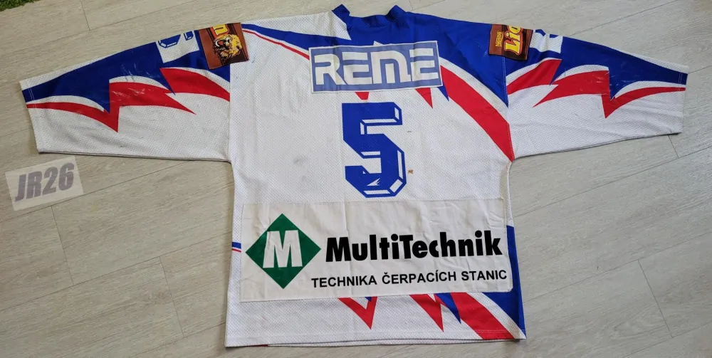dres nejspíše Derfler Petr Chomutov