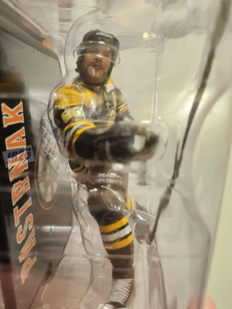McFarlane figurka David Pastrňák