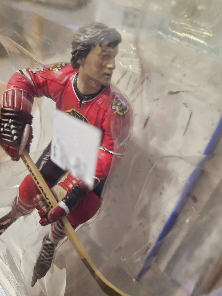 McFarlane figurka Bobby Orr