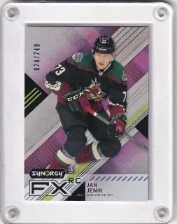 Jeník Jan UD Synergy 2021-22 Rookie /749 č.FXR-JJ
