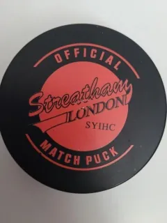 Hokejový puky - jednostranný -  Official Match Puck London Streatham     