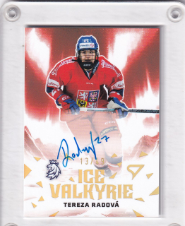  Tereza Radová SportZoo ČR Rep. 2025 Ice Valkyrie AUTO /49 č.IVS-TR